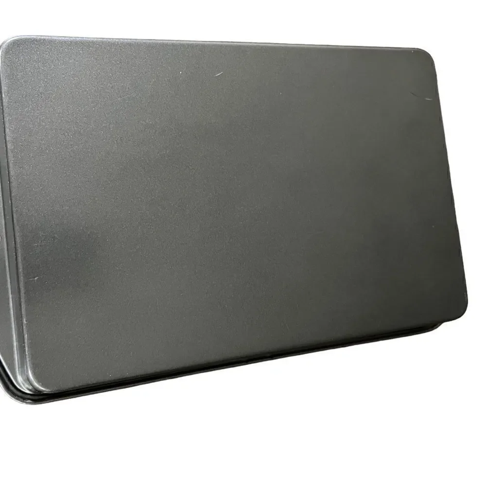 ‎Wilton rectangular baking pan 13x9x2
